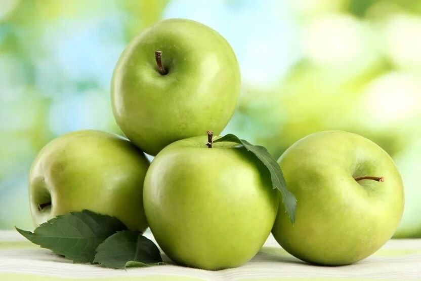 gréng Äppel op enger Low-Carb Diät